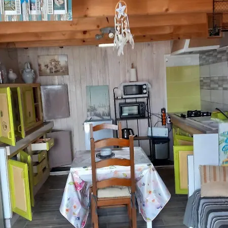 La Patelle Apartment *